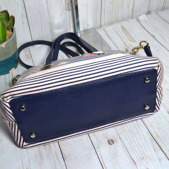 Kate Spade  Cedar Street Stripe Maise Crossbody Ba - Picture 3 of 6